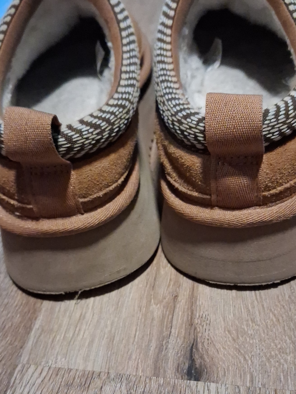 6 Koolaburra Tan Suede Slip-On Loafers with Patterned Collar - Picture 3 of 8